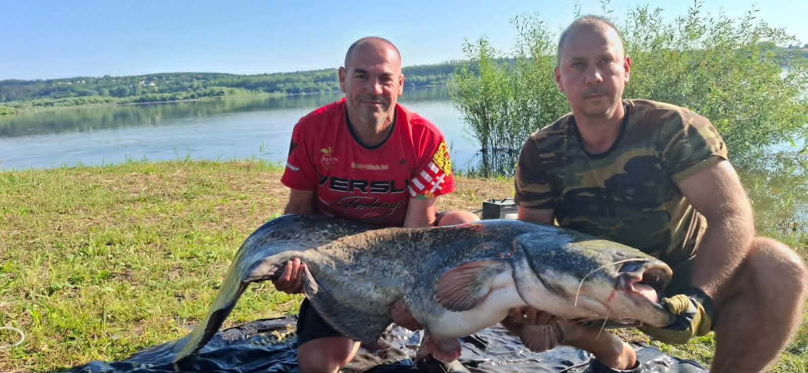 Wild Night Catfishing at Kisgyalán with Catfish Boys